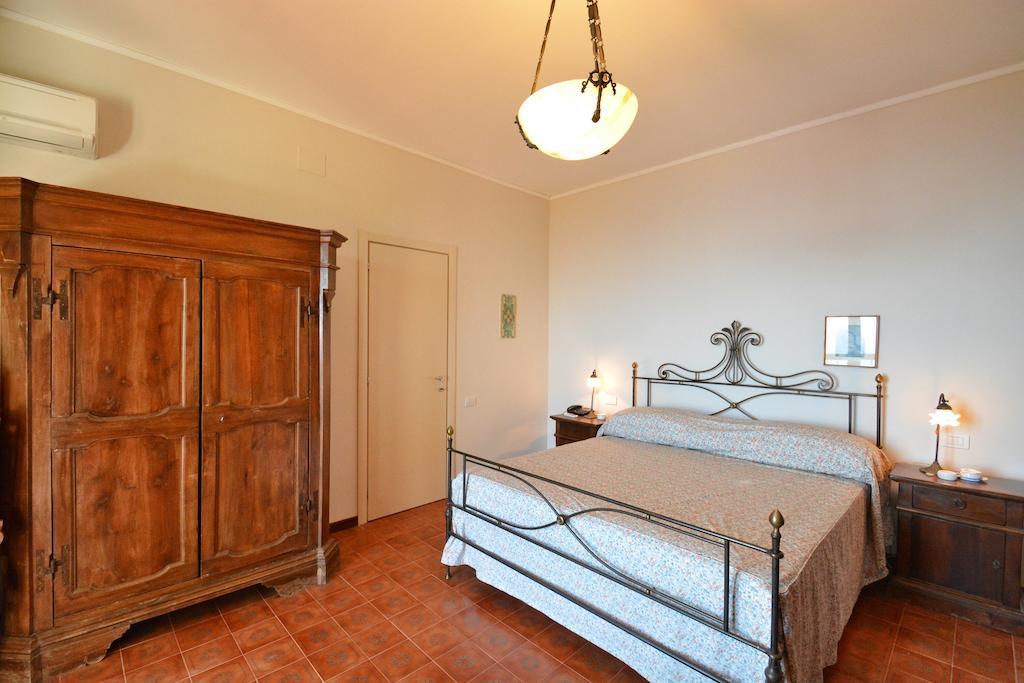 Neranya Apartment Massa Lubrense Cameră foto
