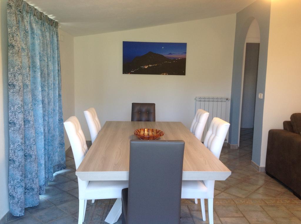 Neranya Apartment Massa Lubrense Cameră foto